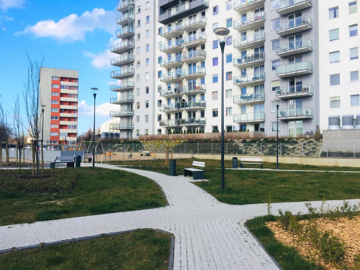 Apartament Sunny Sleeps 4 By The Beach With Garden Patio - Gdansk Przymorze Zewnętrze zdjęcie