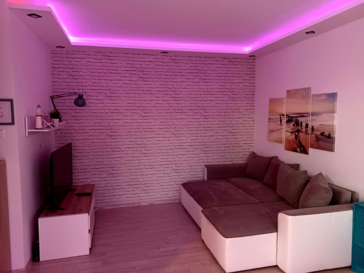 Apartament Sunny Sleeps 4 By The Beach With Garden Patio - Gdansk Przymorze Zewnętrze zdjęcie